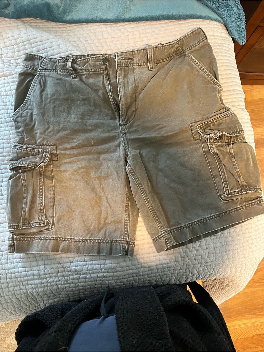 Men's Sonoma Shorts, Lot of 3 pairs in Olive, Brown, Grey - Sz 38